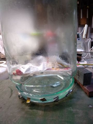 Банка отрезана.jpg