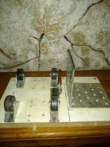 Приспособа для нарезания борозды.jpg