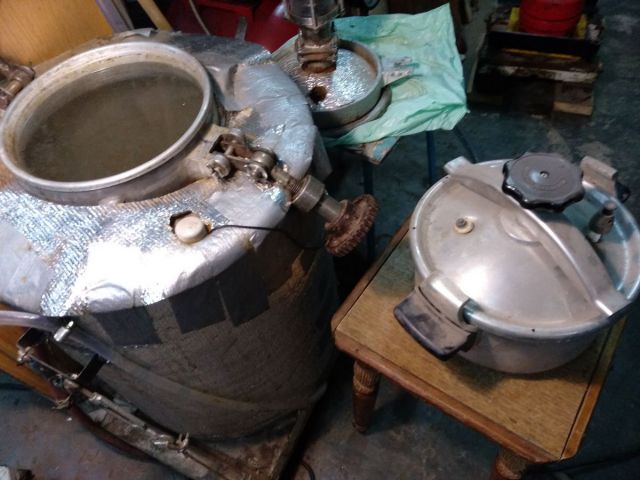 Куб и скороварка.jpg