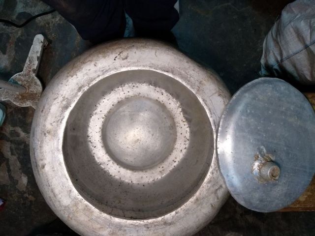 Отверстие в верхней крышке.jpg