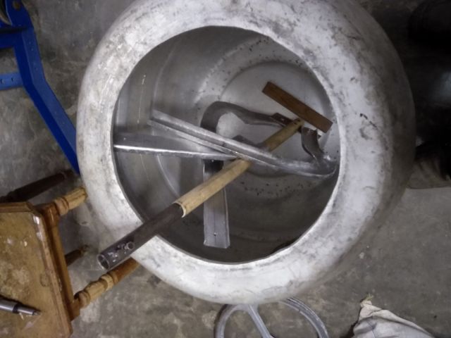 Рамная мешалка 4.jpg