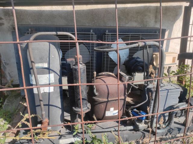 холодильник южный поток.jpg